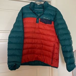 EDDIE BAUER Puffer pullover!